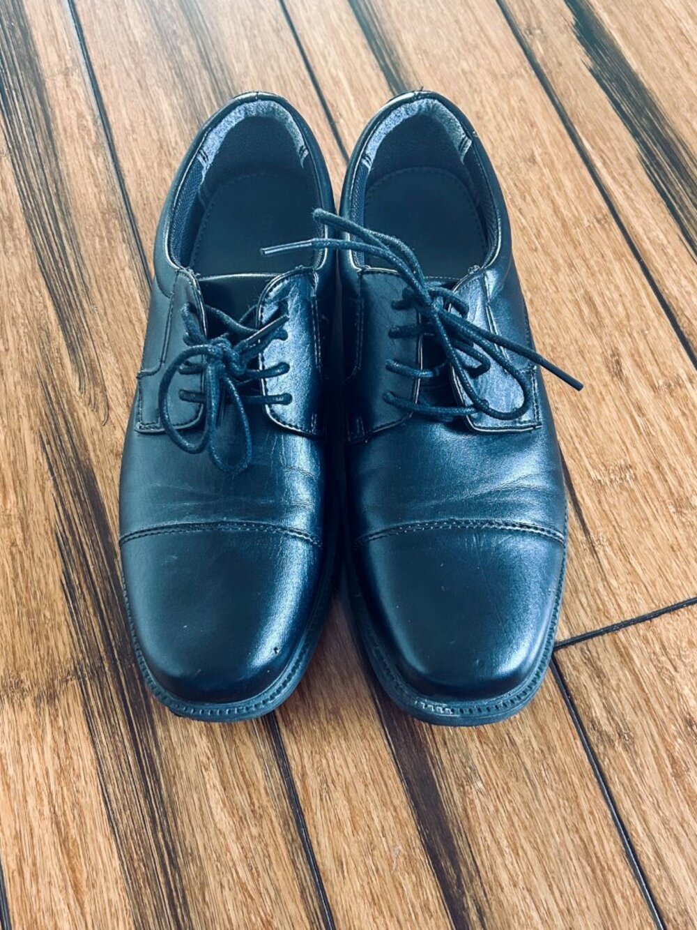 Black Mens Dress shoes, size 9
